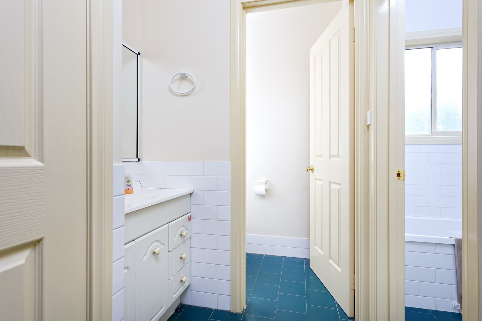 1/8 Keane Place WAGGA WAGGA 9