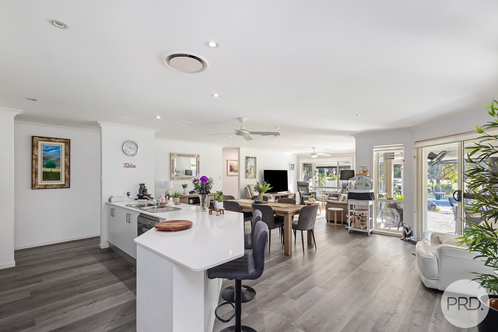 18 Kestrel Avenue SALAMANDER BAY 4