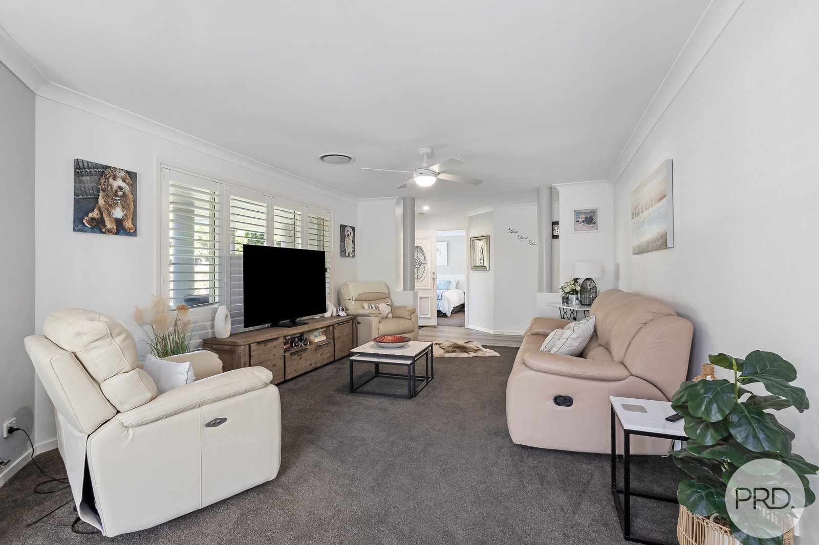 18 Kestrel Avenue SALAMANDER BAY 14