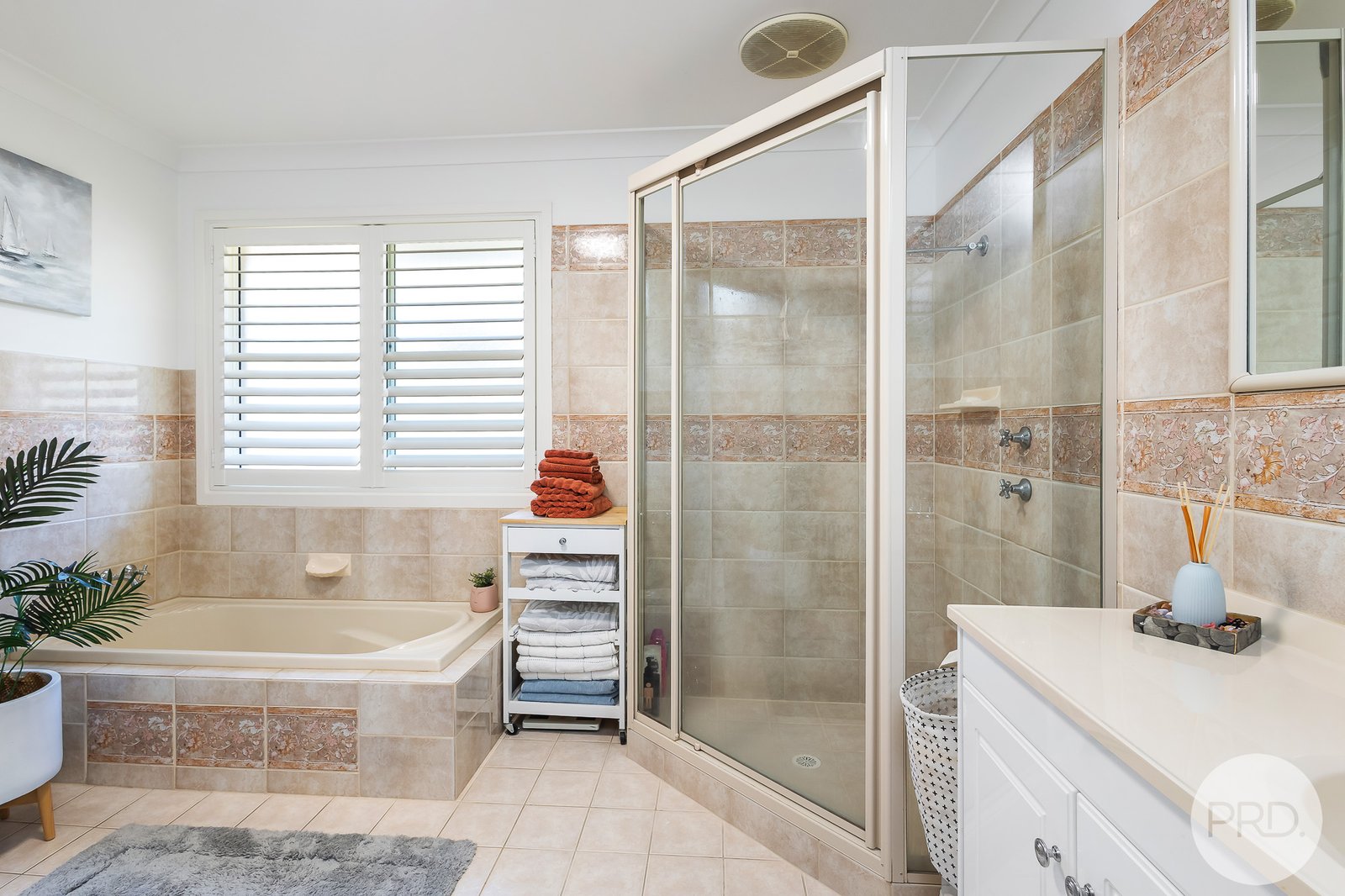 18 Kestrel Avenue SALAMANDER BAY 19