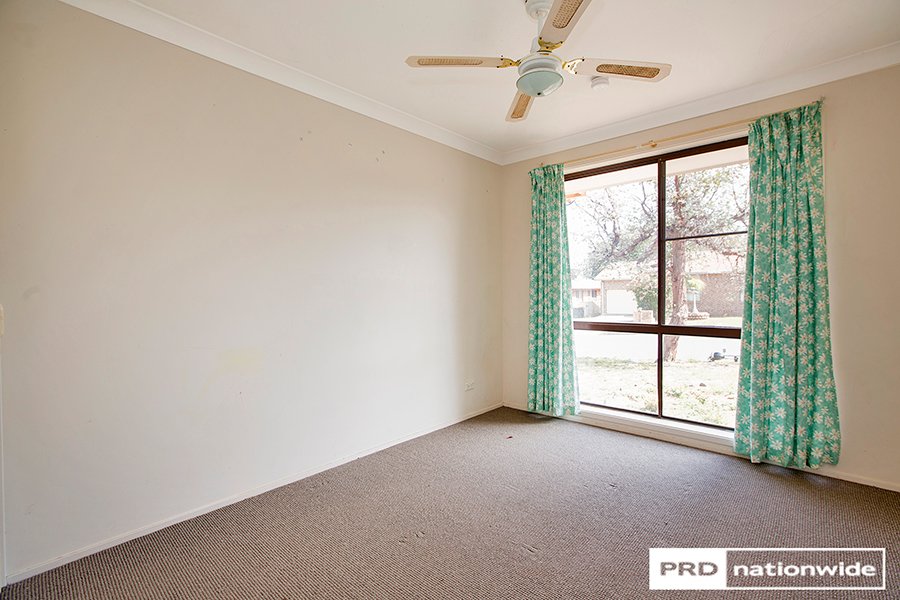 18 Kinarra Street TAMWORTH 6