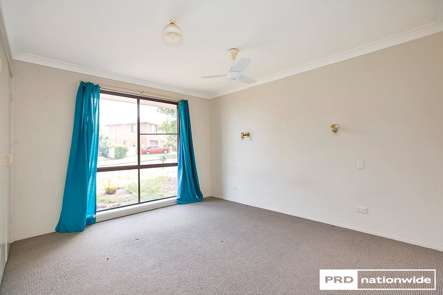 18 Kinarra Street TAMWORTH 7