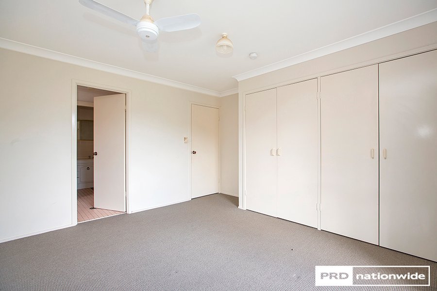 18 Kinarra Street TAMWORTH 8