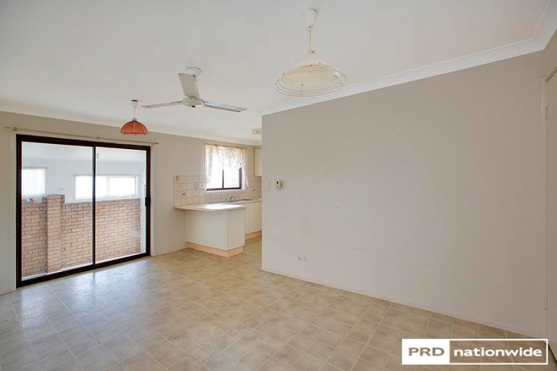 18 Kinarra Street TAMWORTH 4