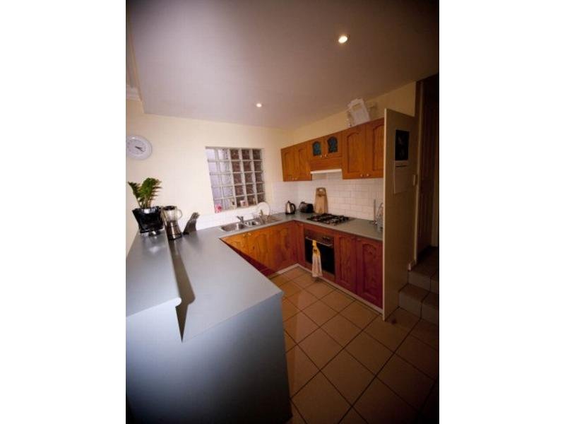 Gallery: 18 Kingfisher Gardens