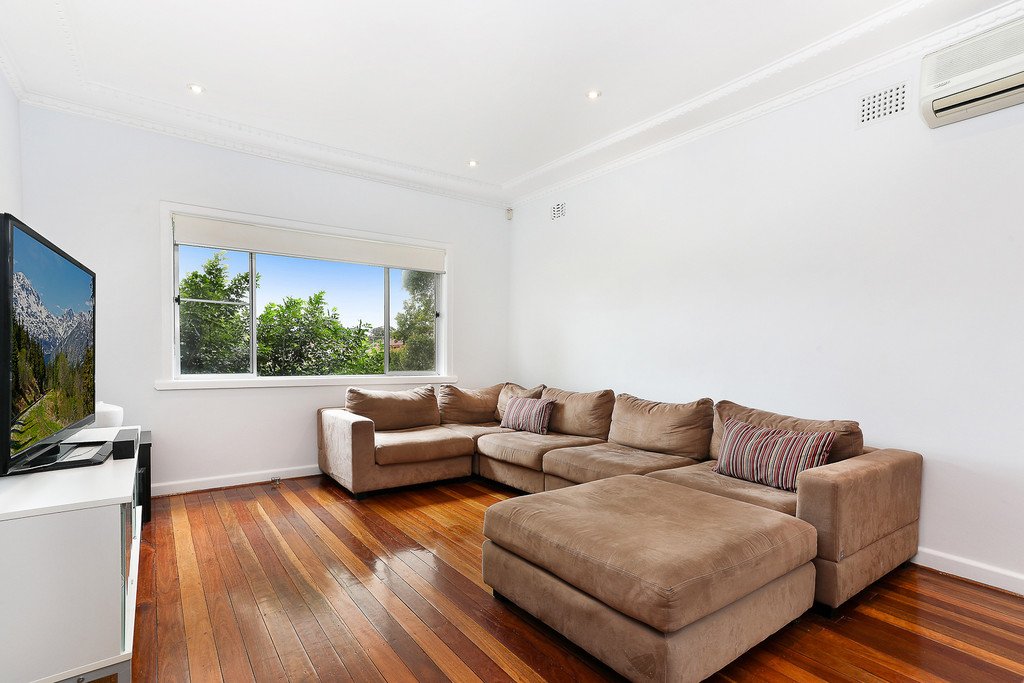 18 Kingsway  KINGSGROVE 2