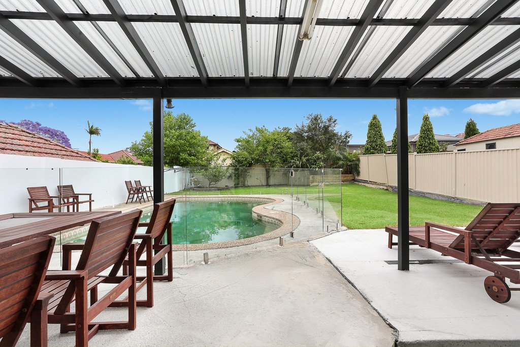 18 Kingsway  KINGSGROVE 5