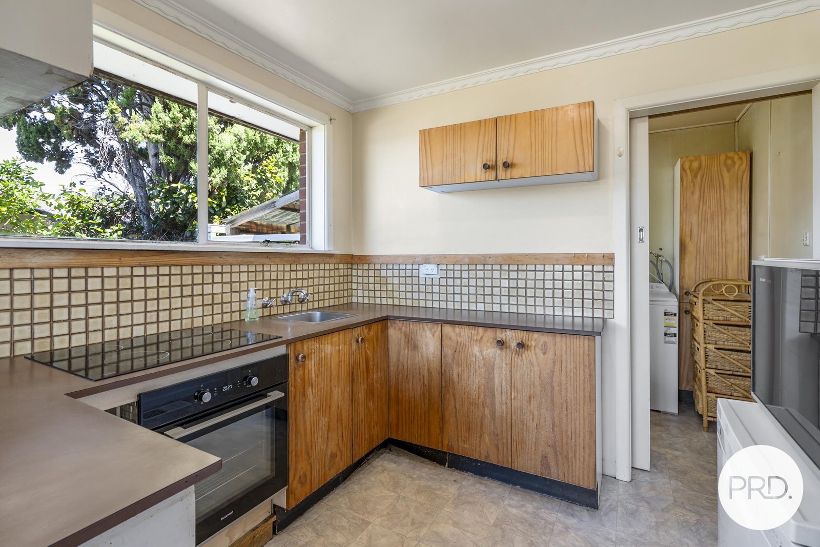 18 Kingswood Crescent BERRIEDALE 7