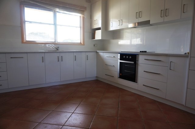 Gallery: 18 Kinnon Avenue