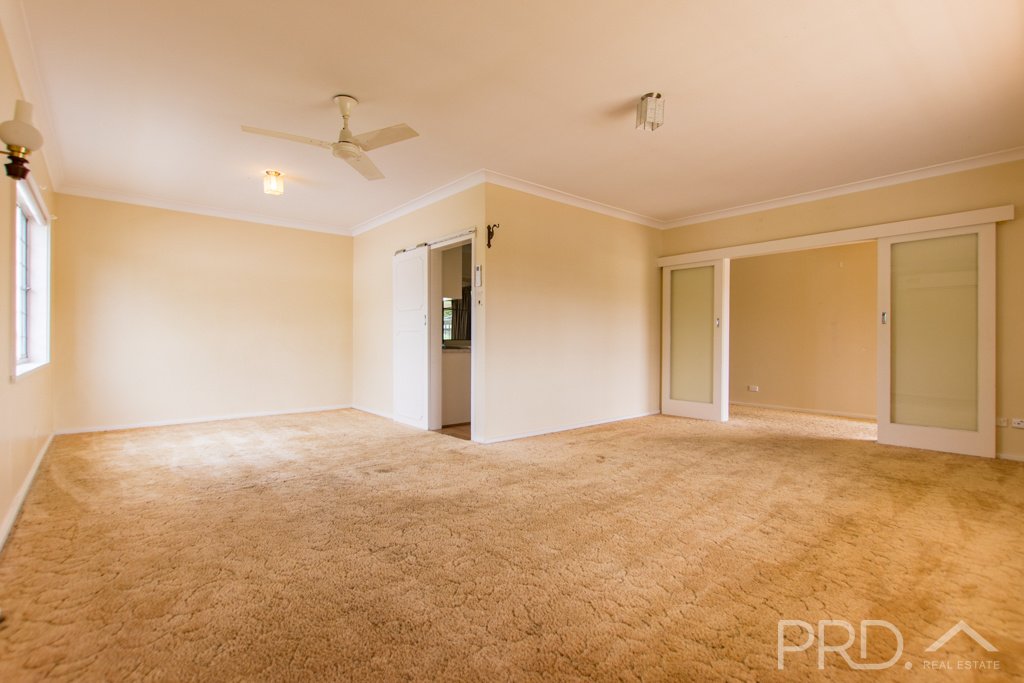 18 Kirra Street TUMUT 6