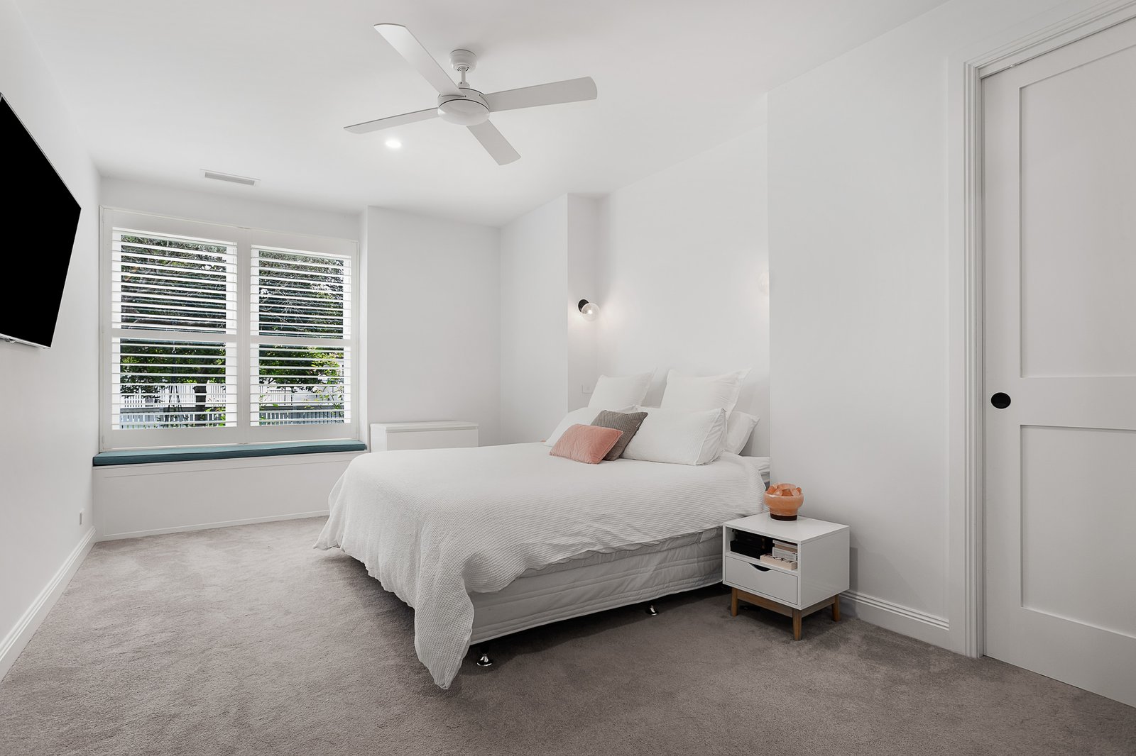 Gallery: 18 Lagnicourt Street