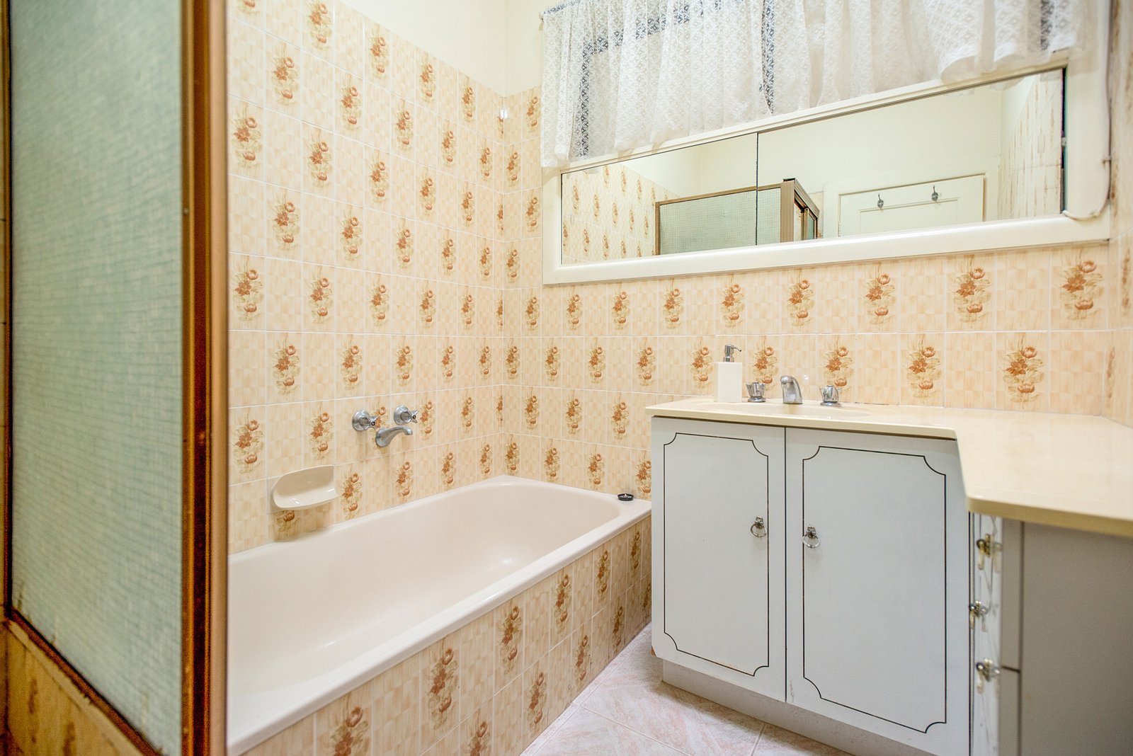 Gallery: 18 Lagnicourt Street