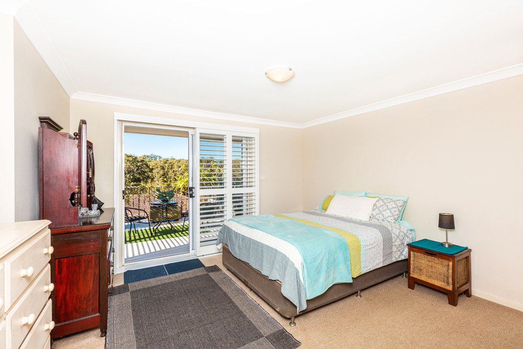 18 Lagoons Circuit NELSON BAY 12