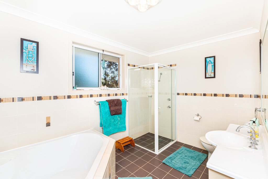 18 Lagoons Circuit NELSON BAY 17