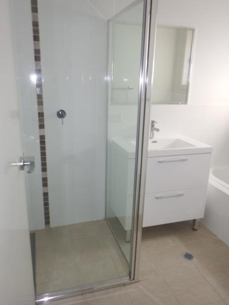 18 Lake Place TAMWORTH 4