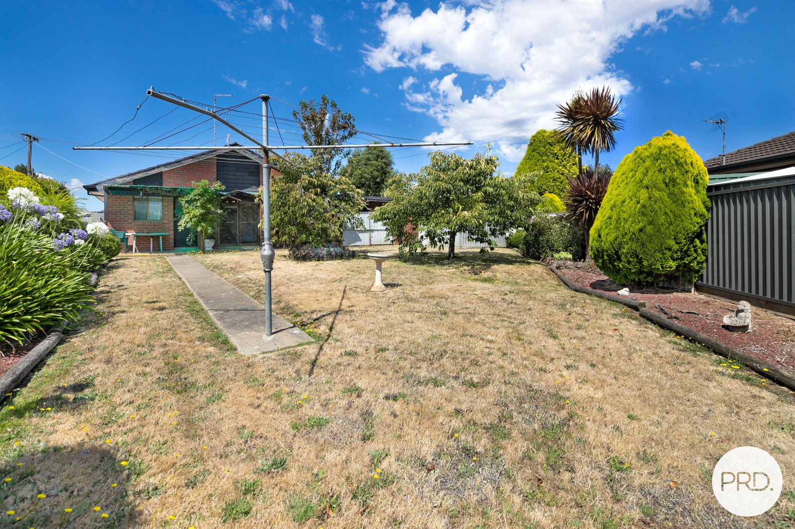 18 Langham Road WENDOUREE 12
