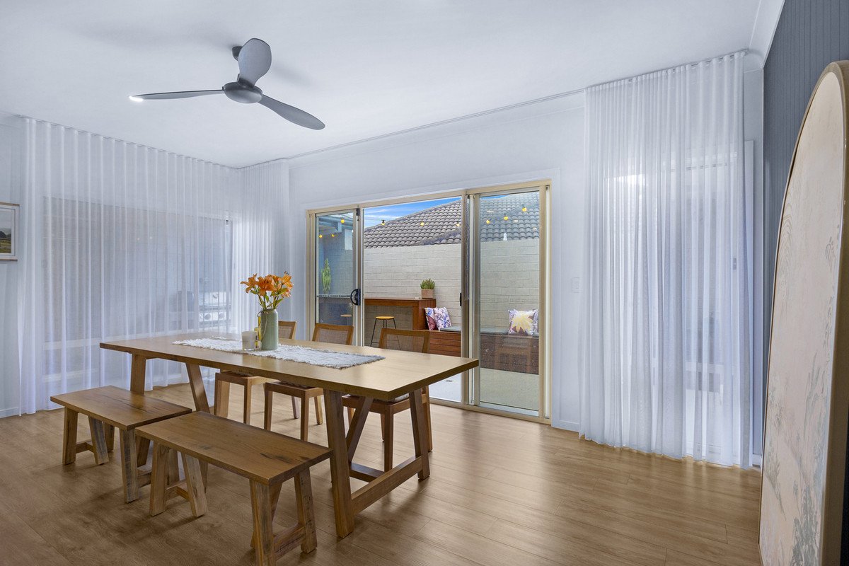 18 Lantau Crescent VARSITY LAKES 5