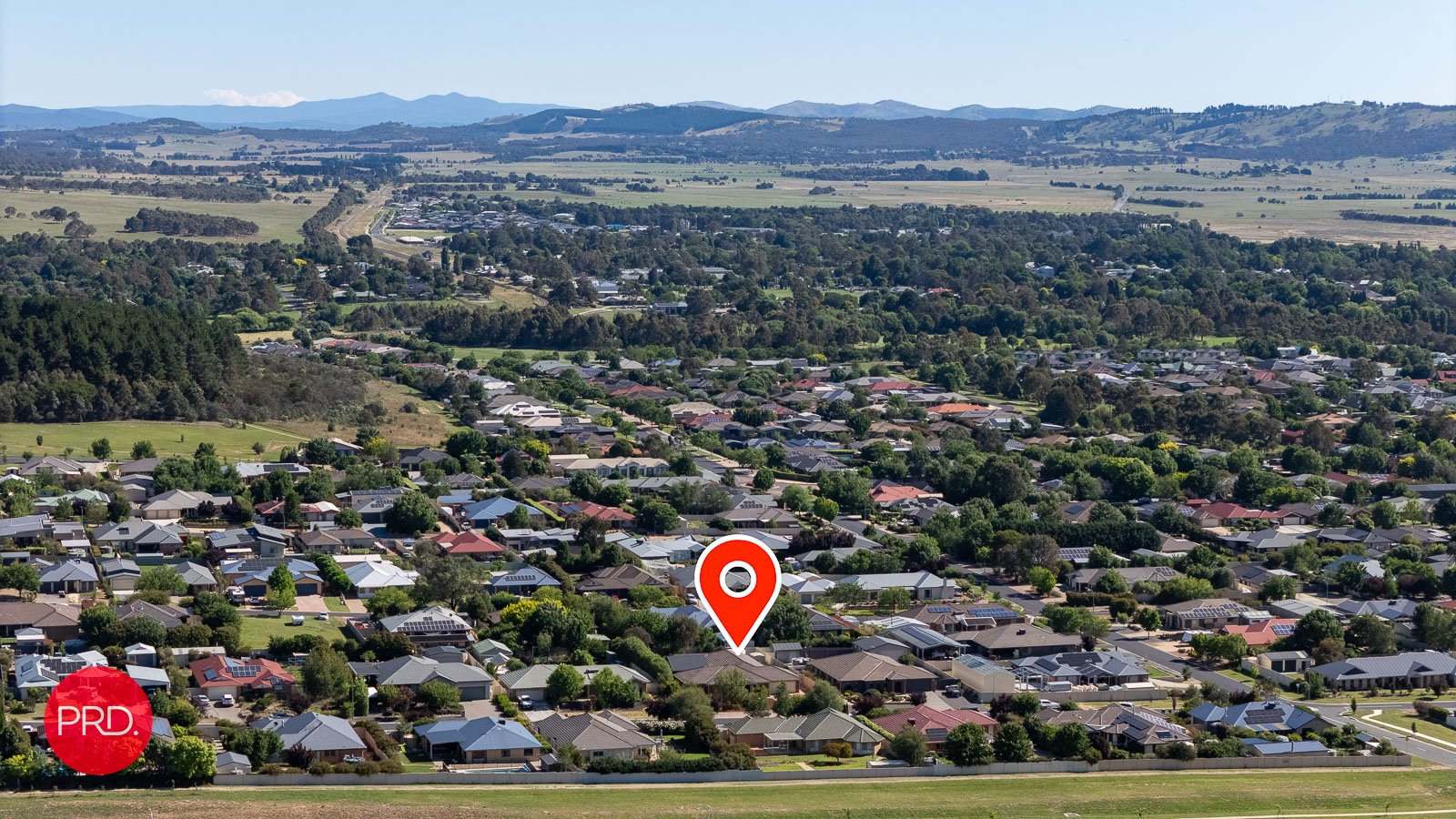 18 Larmer Street BUNGENDORE 3