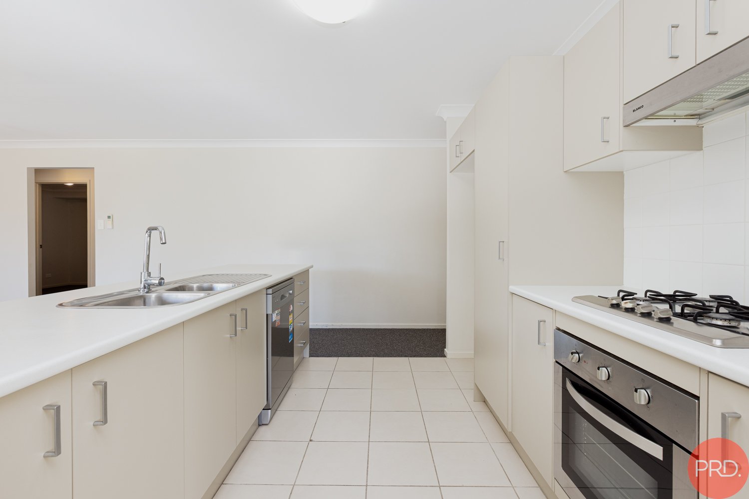 18 Laurie Drive RAWORTH 4