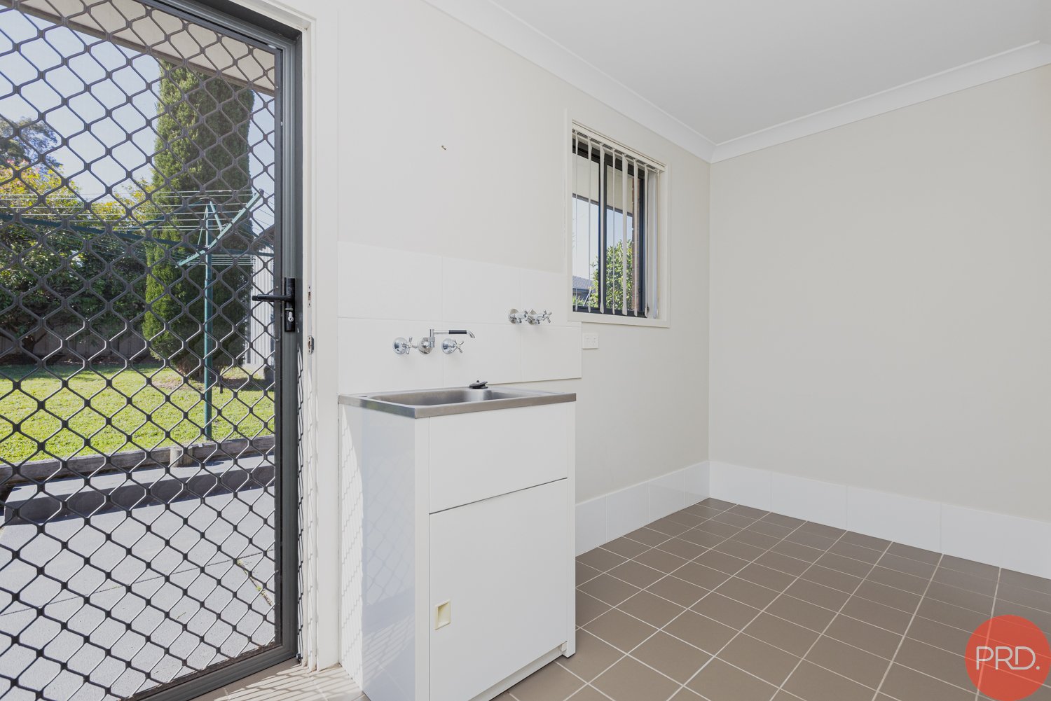 18 Laurie Drive RAWORTH 18