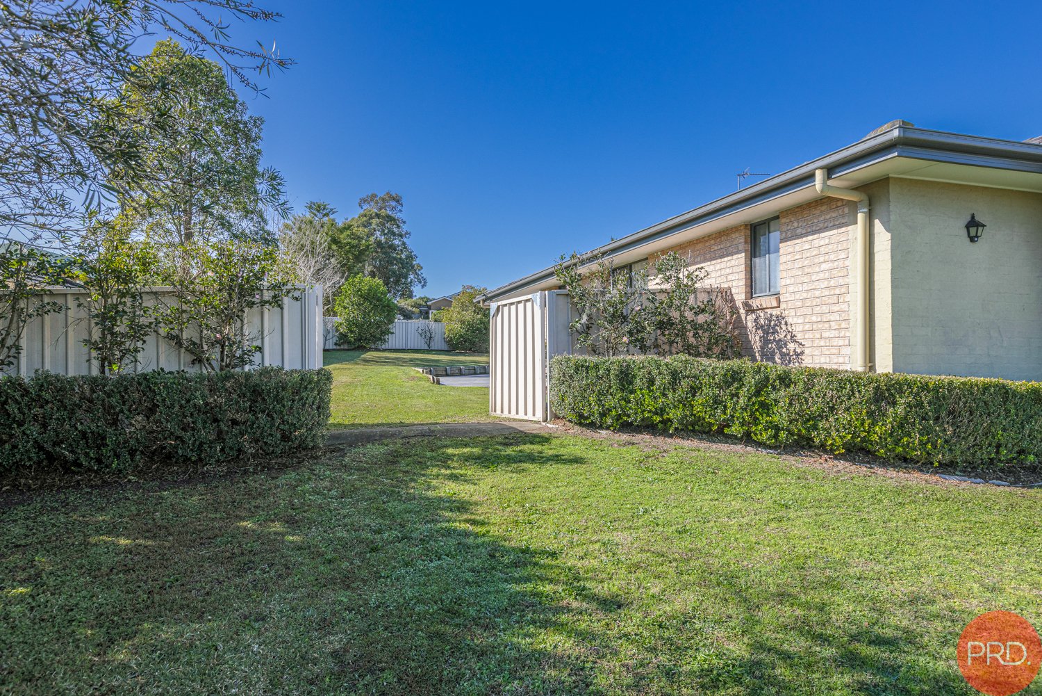 18 Laurie Drive RAWORTH 21