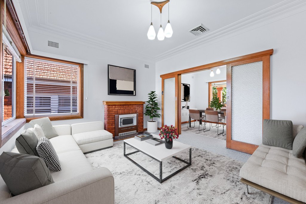18 Lees Road KINGSGROVE 2