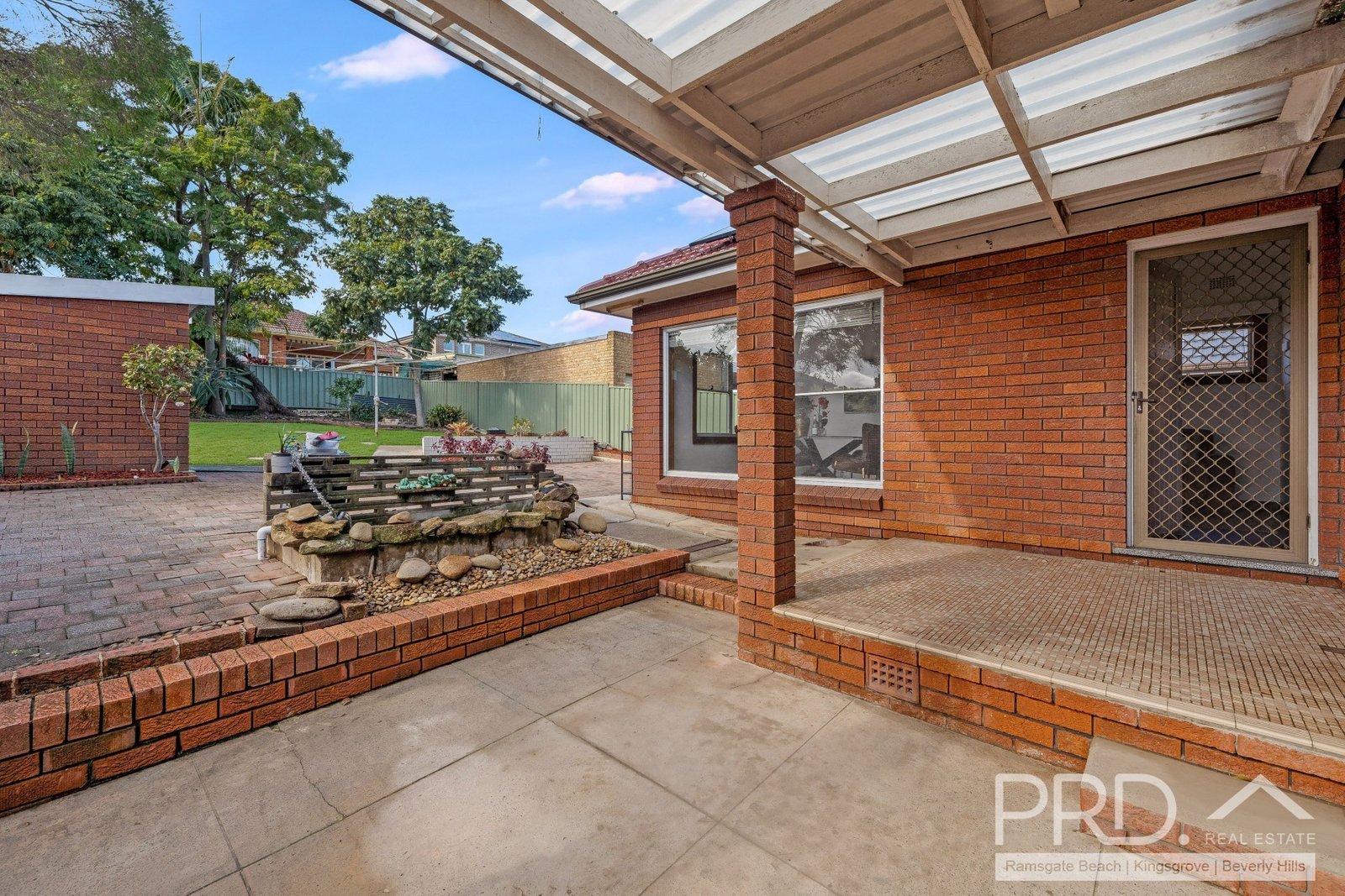 18 Lees Road KINGSGROVE 9