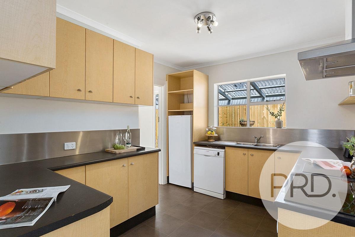 1/8 Lewan Avenue KINGSTON 7