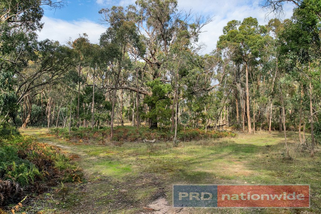 18 Log Cabin Lane CARNGHAM 6