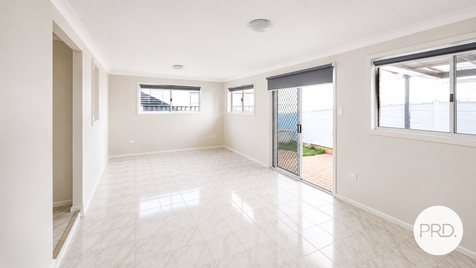 18 Lyndley Street BUSBY 14