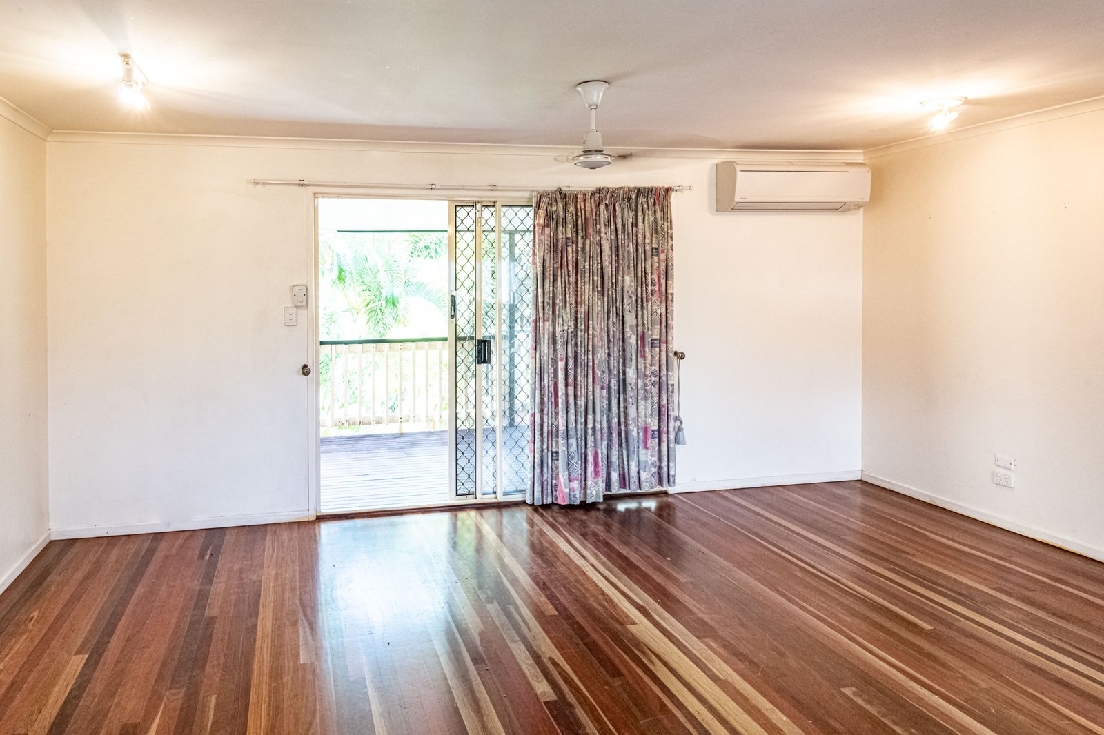 18 Macarthur Dr  CANNONVALE 5