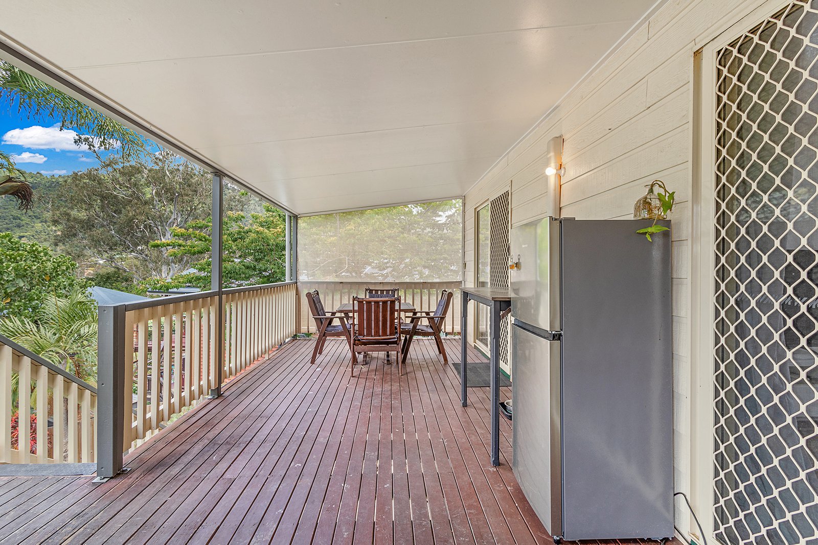 18 Macarthur Drive CANNONVALE 15