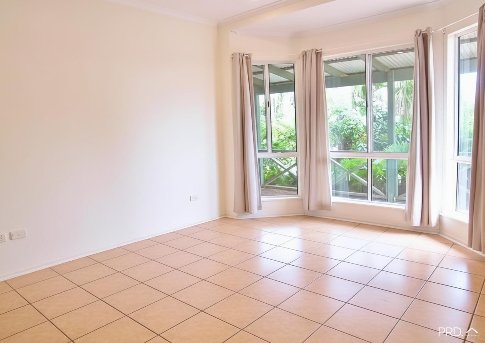 18 Mackie Place CABLE BEACH 6