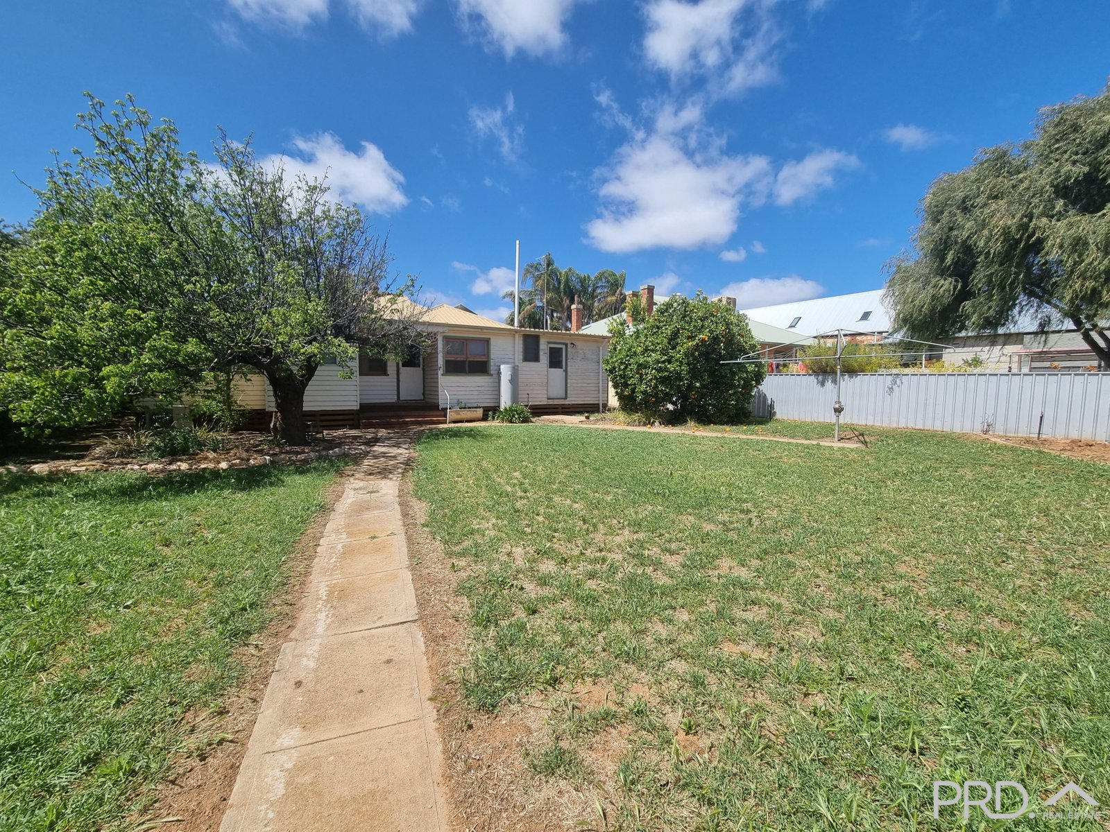 18 Malkin Ave  UNDERBOOL 19