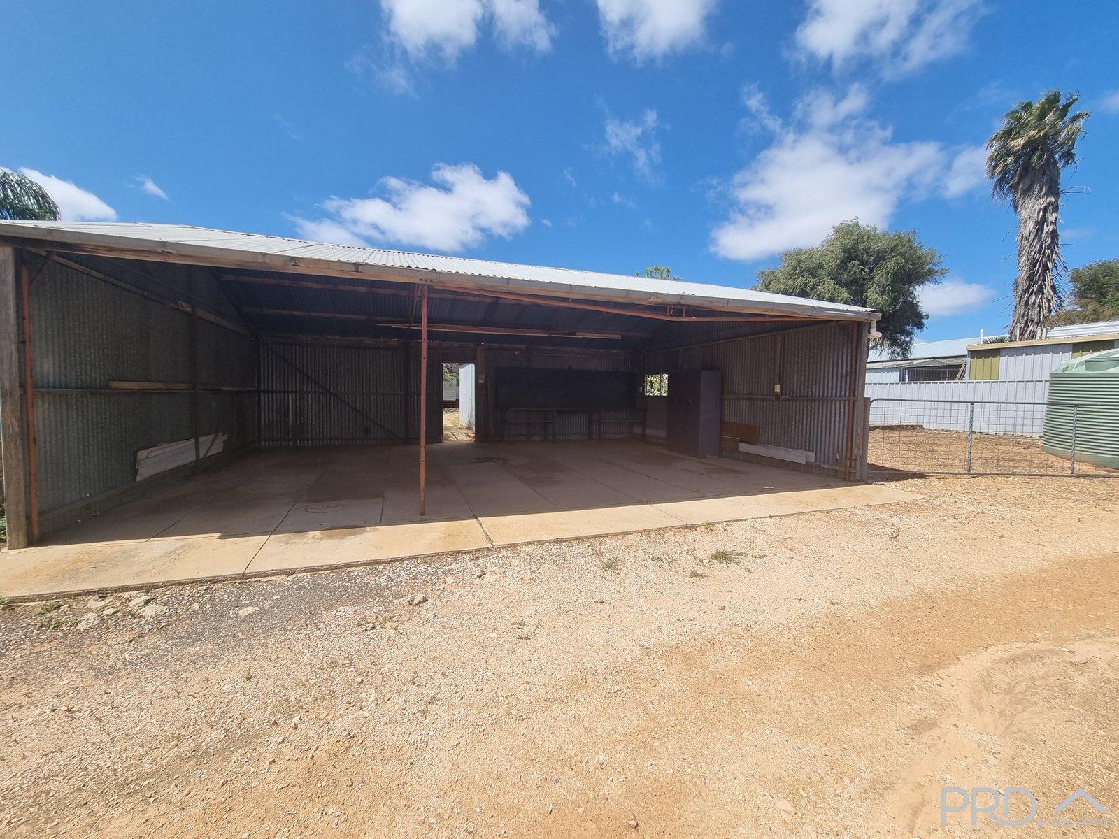 18 Malkin Ave  UNDERBOOL 20