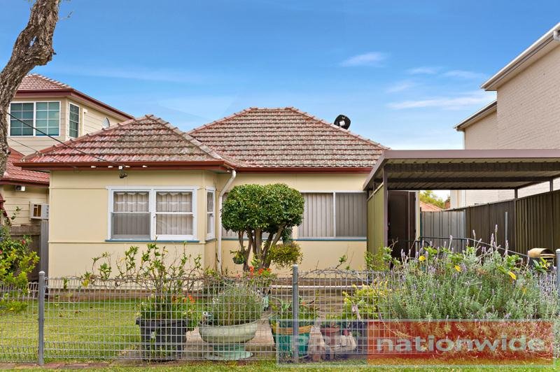 18 Malvern Street PANANIA 1