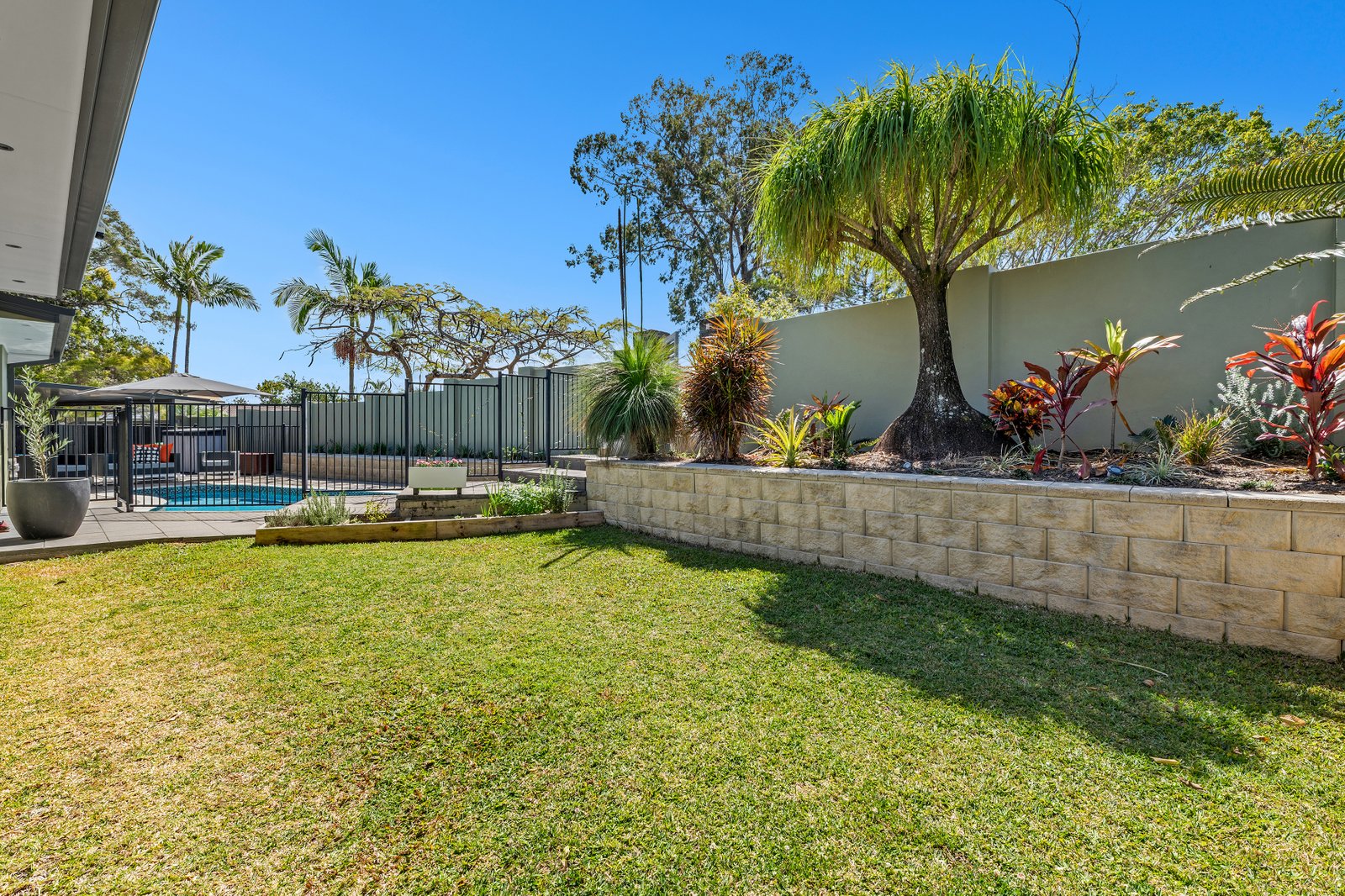 18 Maralinga Drive ASHMORE 4