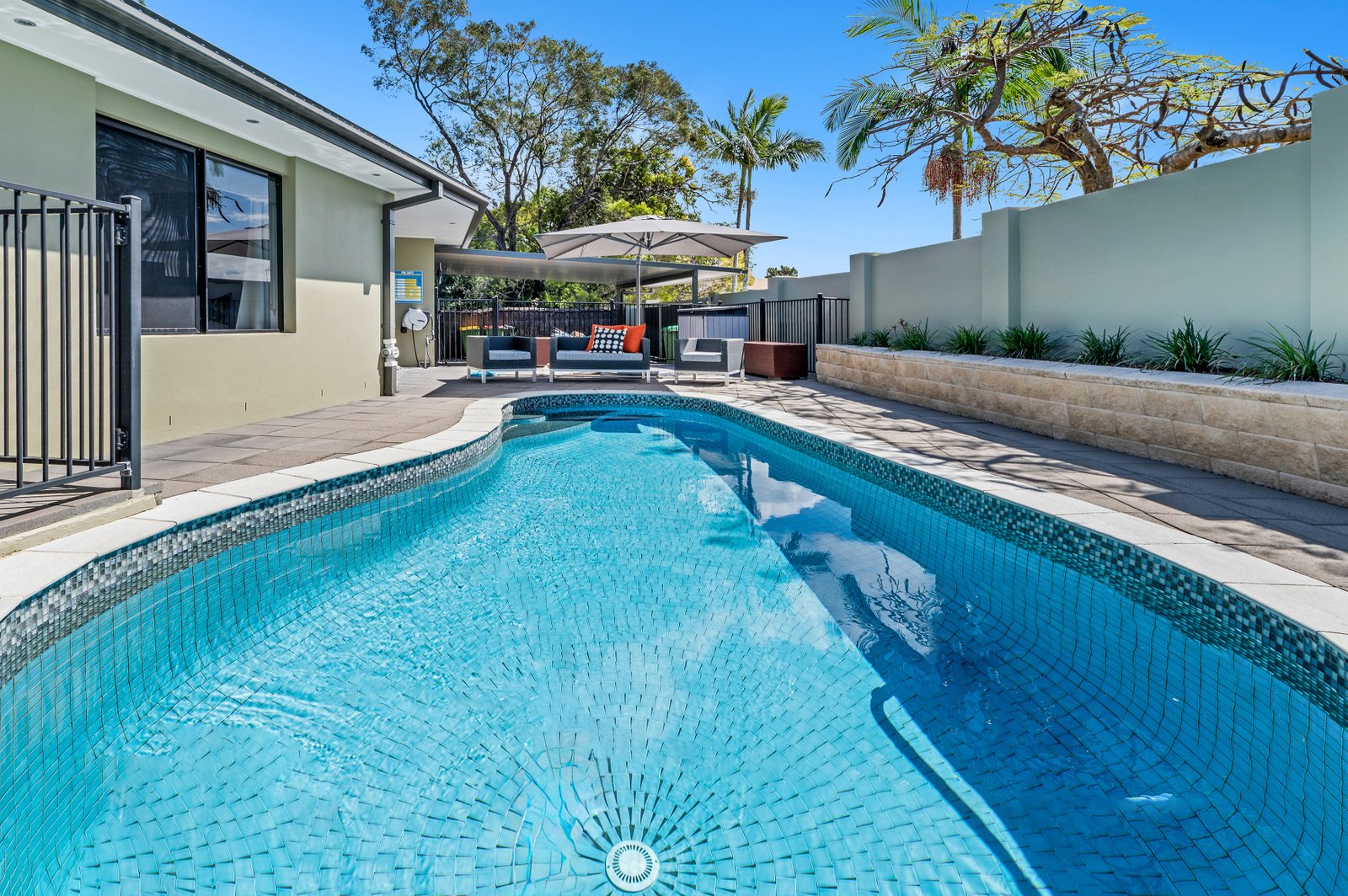 18 Maralinga Drive ASHMORE 5