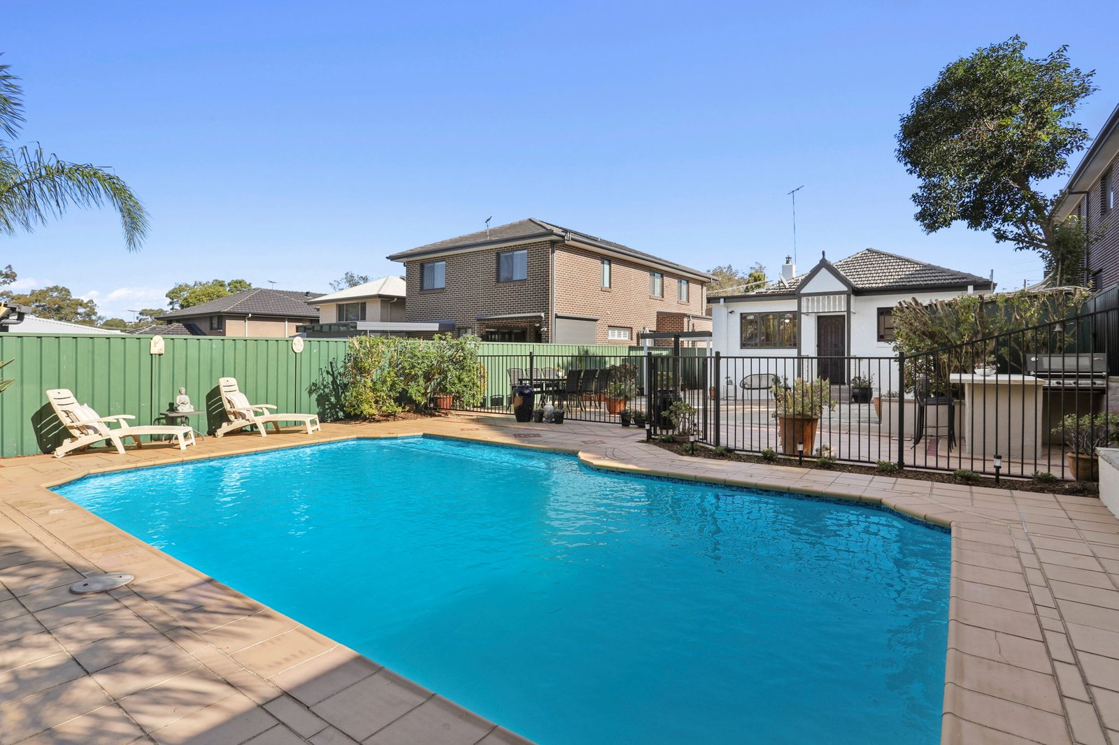 18 Maria Street STRATHFIELD SOUTH 16