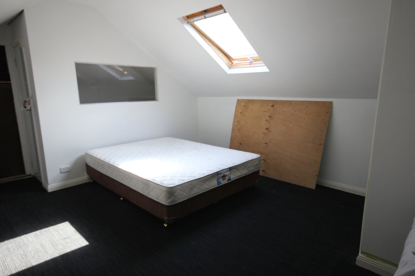 18 Marsh Street ARNCLIFFE 9