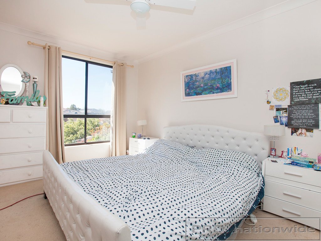 18 Maybush Avenue THORNTON 10