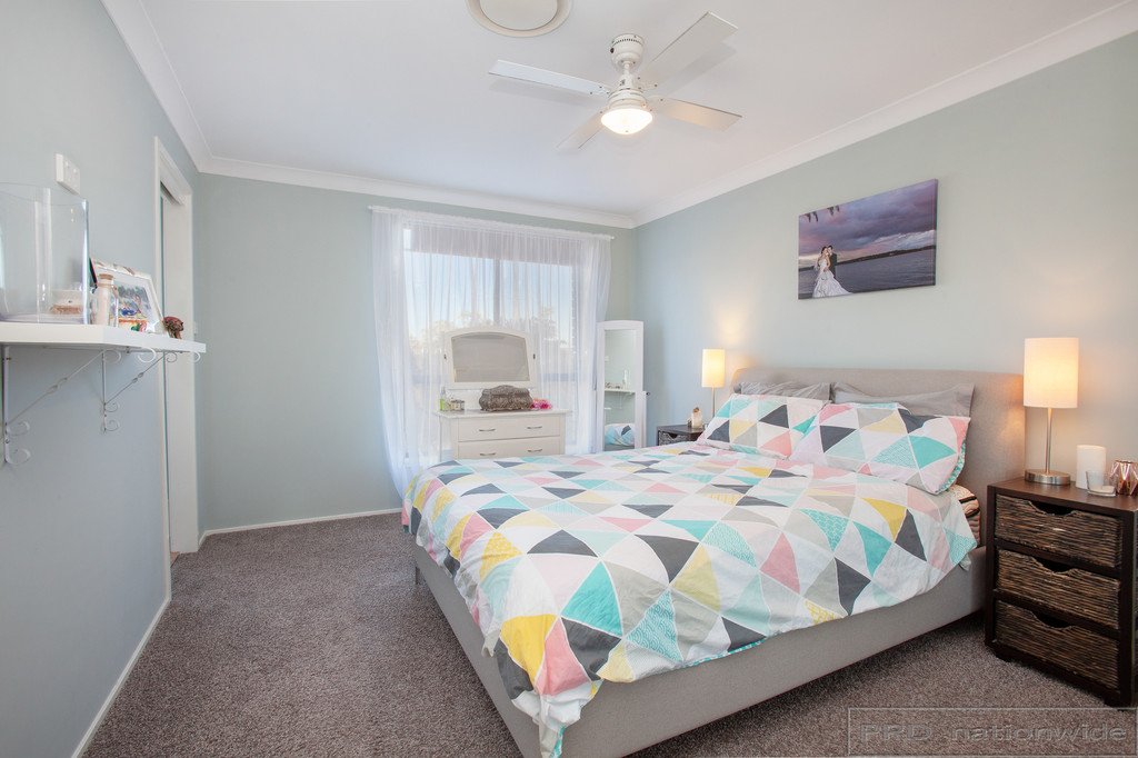 18 Maybush Avenue THORNTON 15
