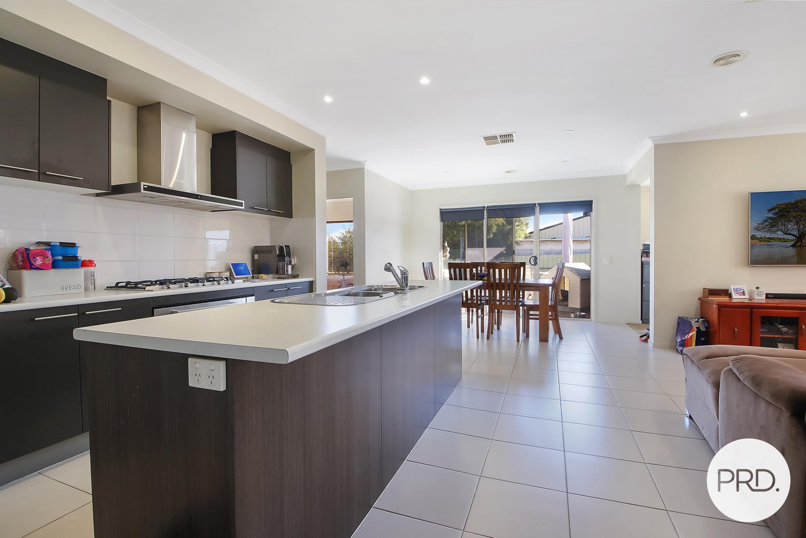 18 Mcauliffe Street WODONGA 2