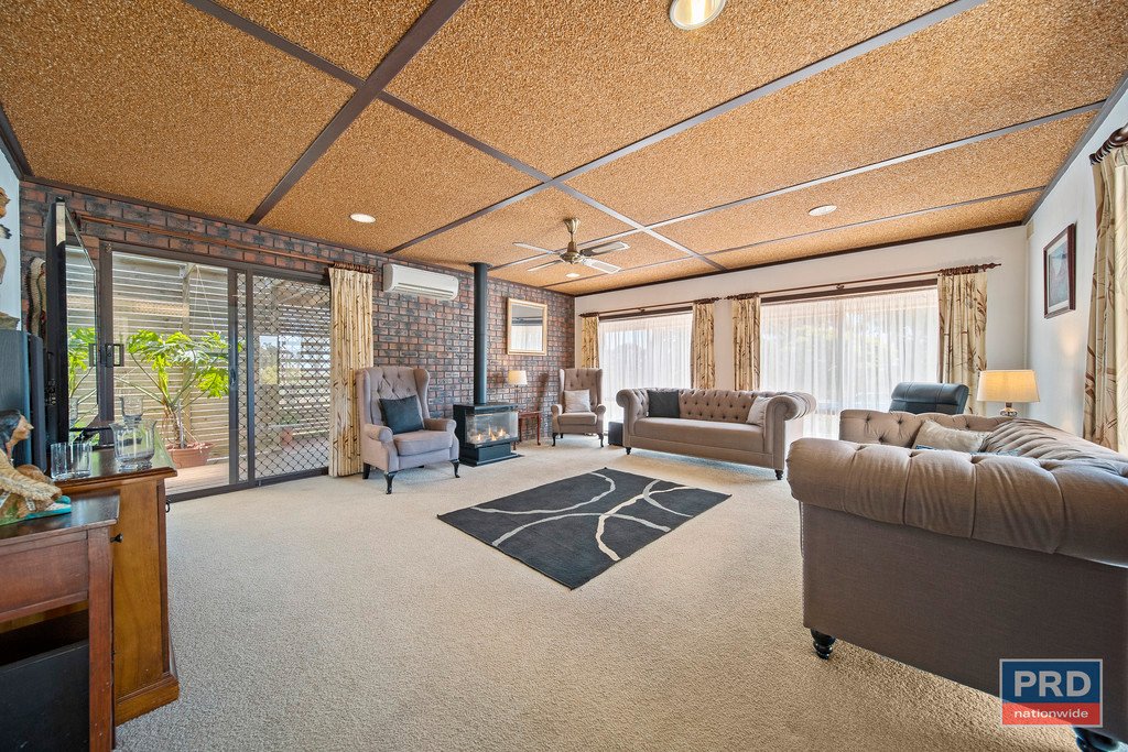 18 McCormacks Road EAGLEHAWK 3