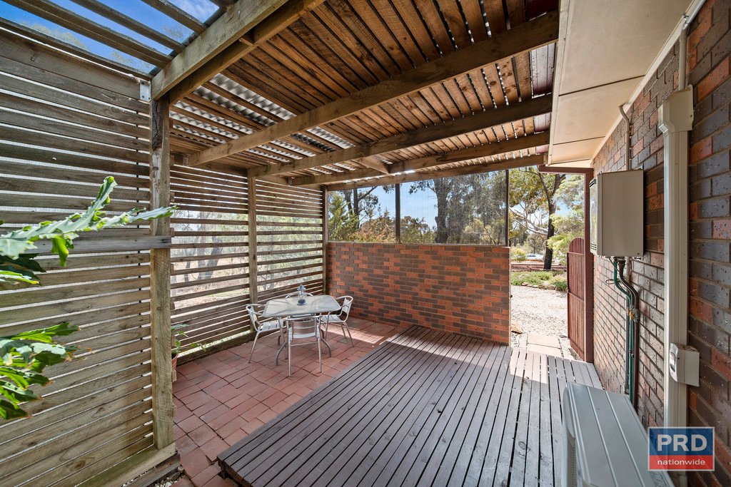 18 McCormacks Road EAGLEHAWK 11