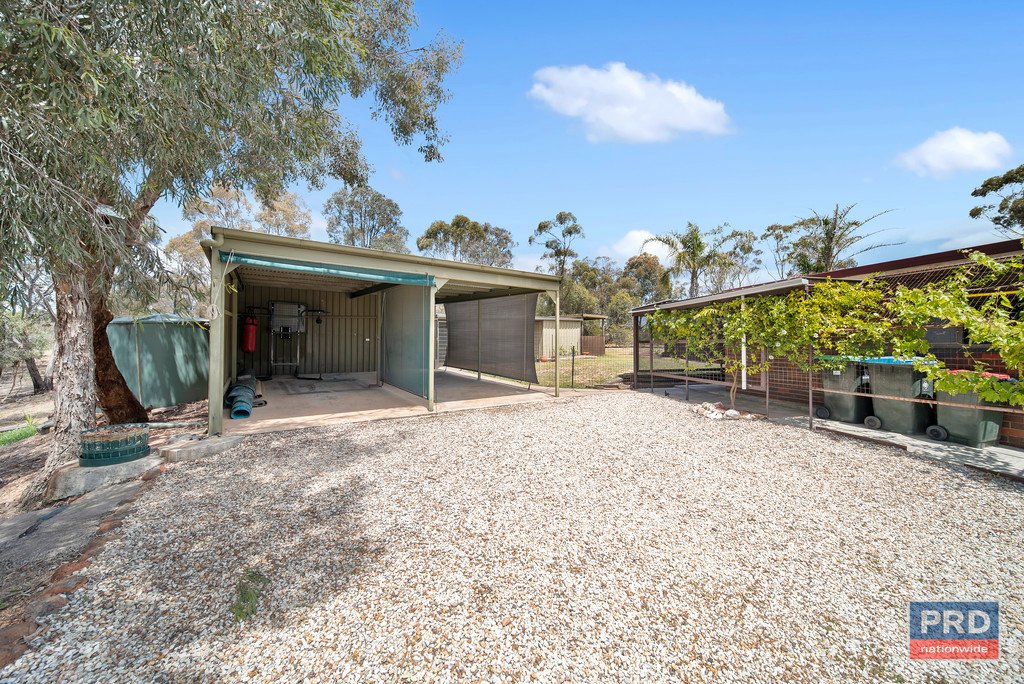 18 McCormacks Road EAGLEHAWK 12