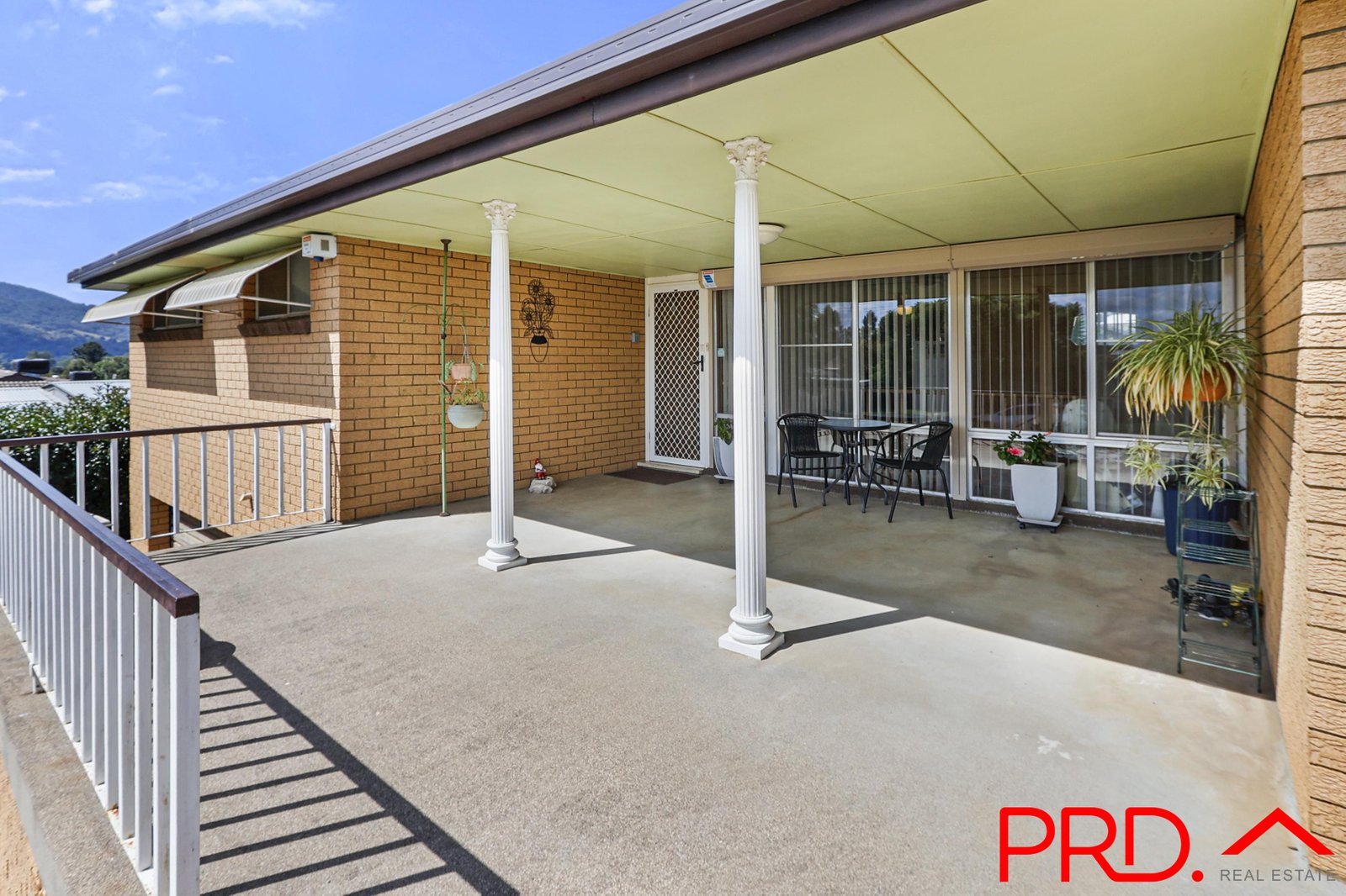 18 McDonald Crescent TAMWORTH 4