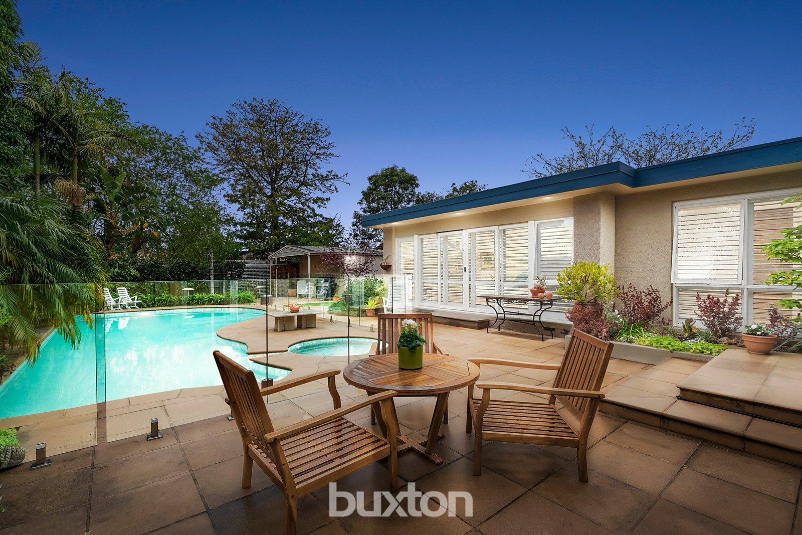 Gallery: 18 McLauchlin Avenue
