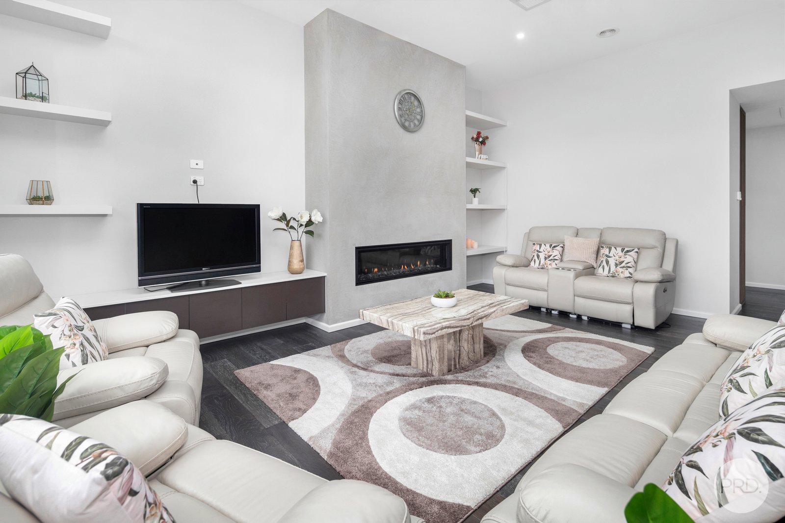 18 Mellish Street LUCAS 11