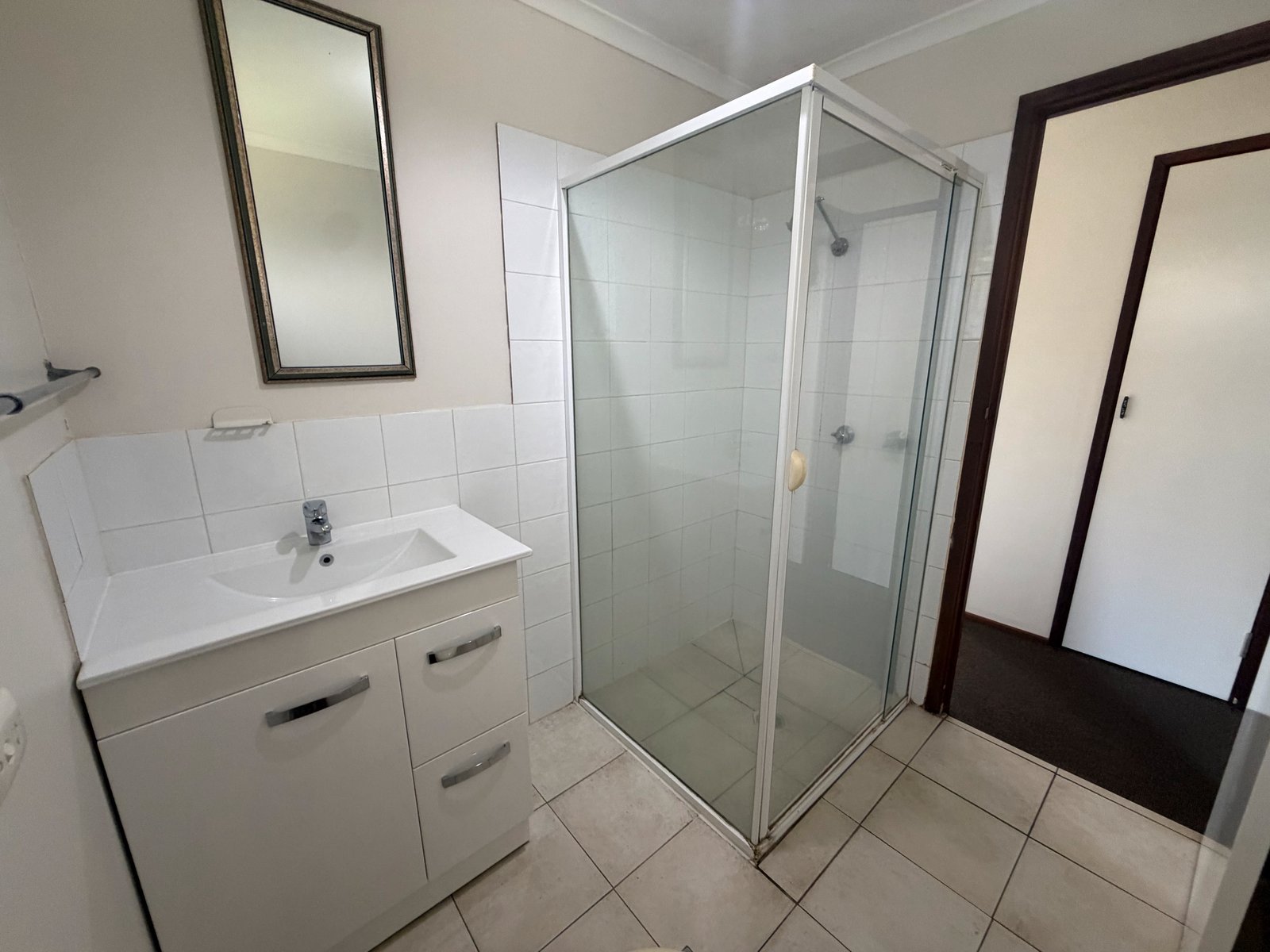 1/8 Melrose Place SOUTHPORT 6